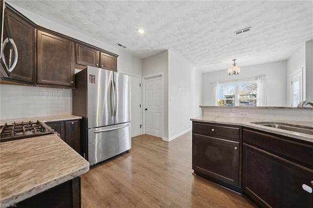 2825 Ridgeboard PL, Chesapeake, VA 23323