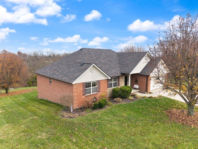637 Autumnwood Drive, Richmond, KY 40475