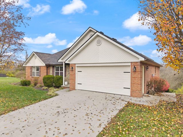 637 Autumnwood Drive, Richmond, KY 40475