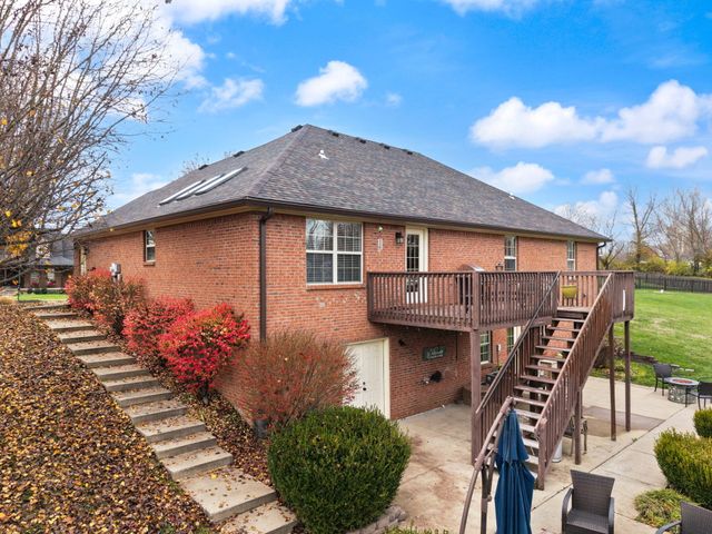 637 Autumnwood Drive, Richmond, KY 40475
