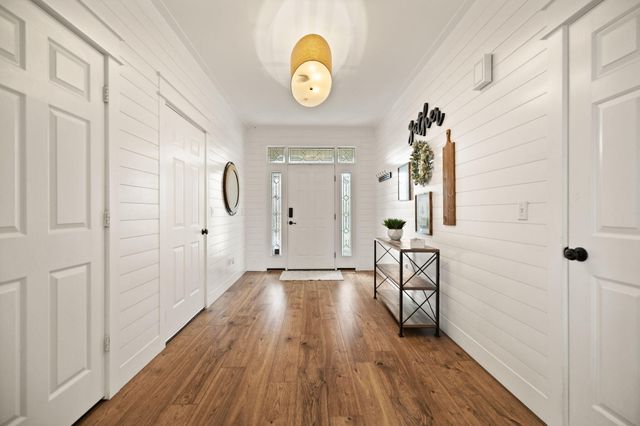 637 Autumnwood Drive, Richmond, KY 40475