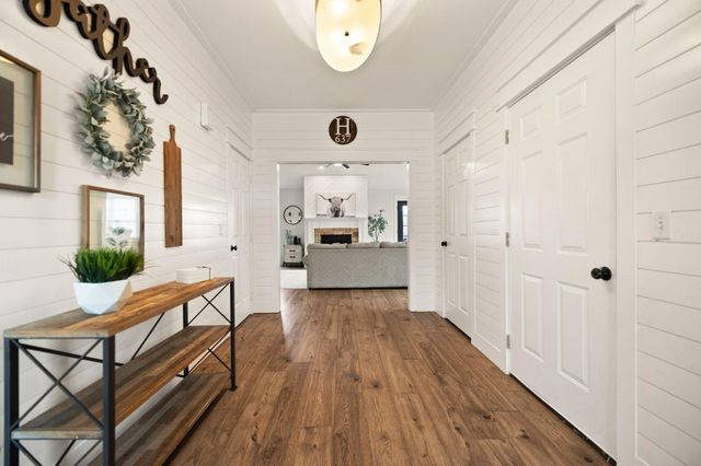 637 Autumnwood Drive, Richmond, KY 40475