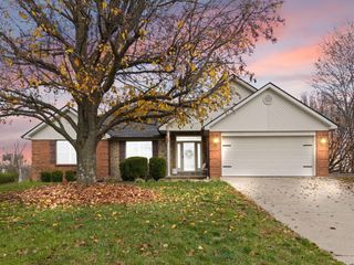 637 Autumnwood Drive, Richmond, KY 40475