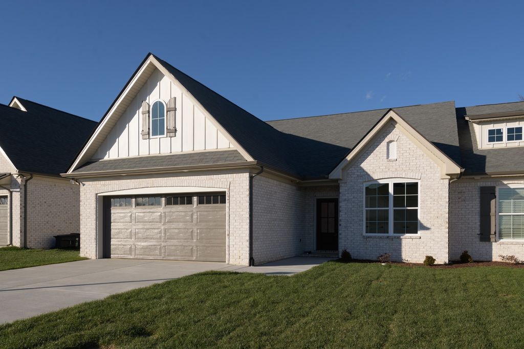 2290 Midland Rd Apt 7A, Shelbyville, TN 37160