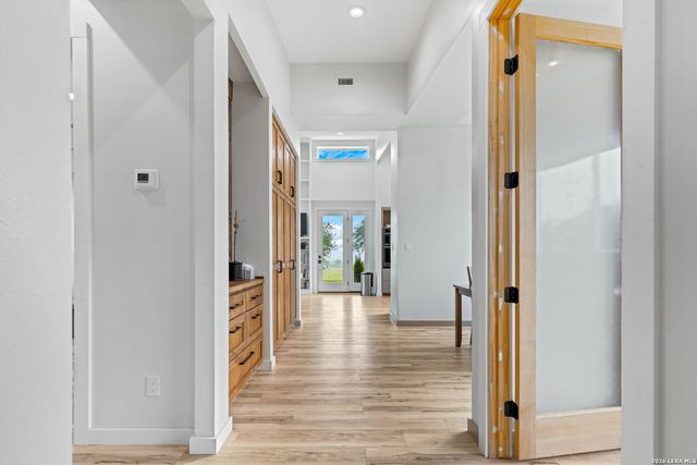 7915 County Road 203, Beeville, TX 78102