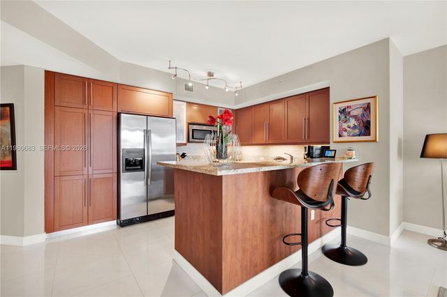 2831 N Ocean Blvd 308N, Fort Lauderdale, FL 33308