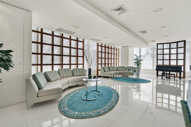 2831 N Ocean Blvd 308N, Fort Lauderdale, FL 33308