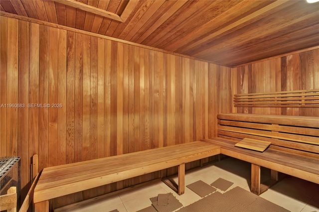 2831 N Ocean Blvd 308N, Fort Lauderdale, FL 33308