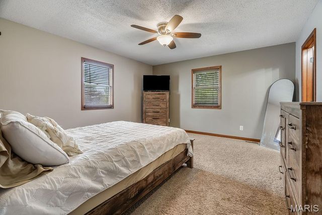 4 Frisse Court, Highland, IL 62249