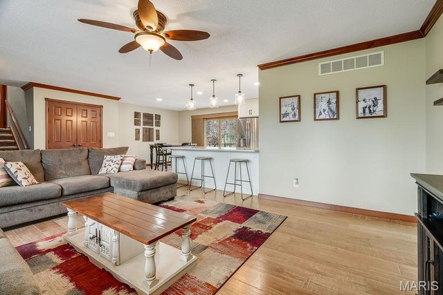 4 Frisse Court, Highland, IL 62249