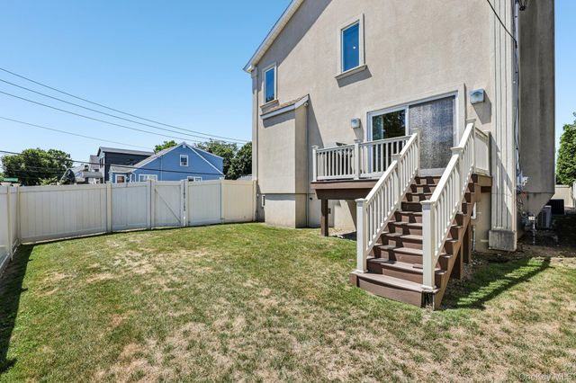 1218 Centre Street, Hewlett, NY 11557