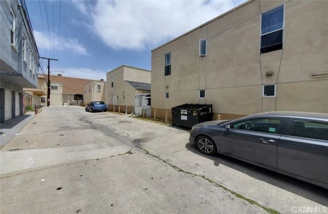 8021 S VERMONT Avenue 24, Los Angeles, CA 90044