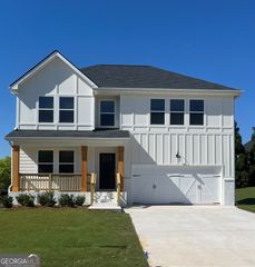 202 Freshwater Court, Lagrange, GA 30241