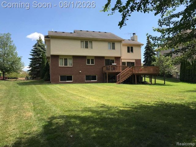 7782 Watford Drive, West Bloomfield Charter Township, MI 48322