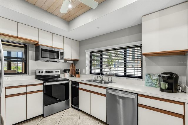 3020 MATECUMBE KEY ROAD 106, Punta Gorda, FL 33955