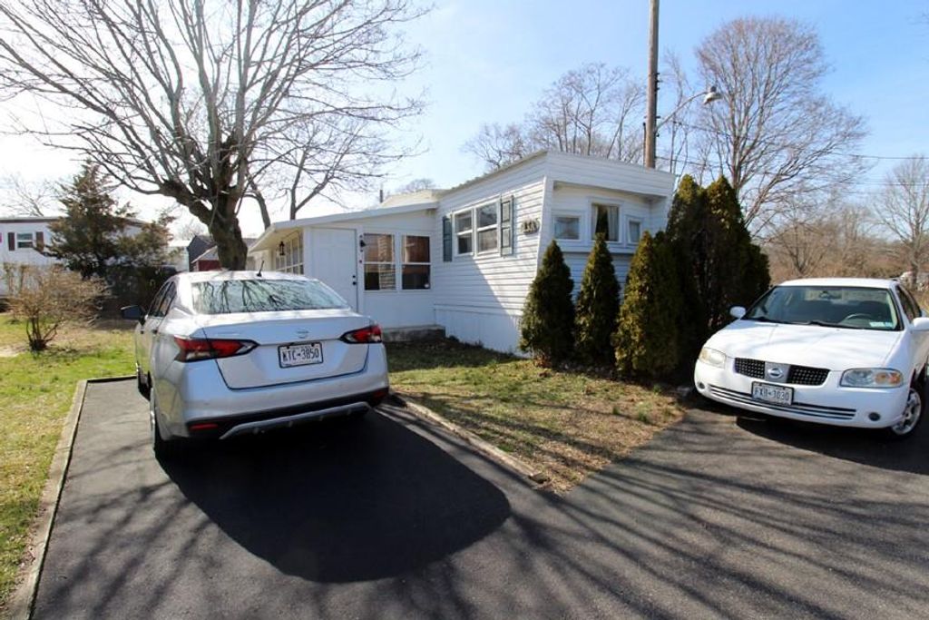 13A Johns Lane, Aquebogue, NY 11931