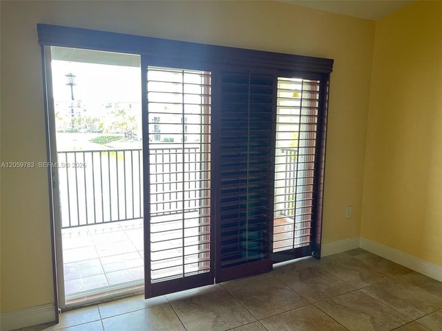 4540 NW 107th Avenue 30811, Doral, FL 33178