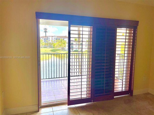 4540 NW 107th Avenue 30811, Doral, FL 33178