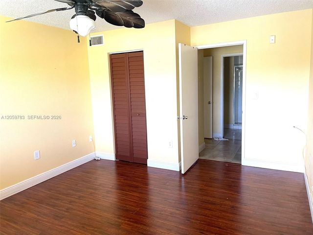 4540 NW 107th Avenue 30811, Doral, FL 33178
