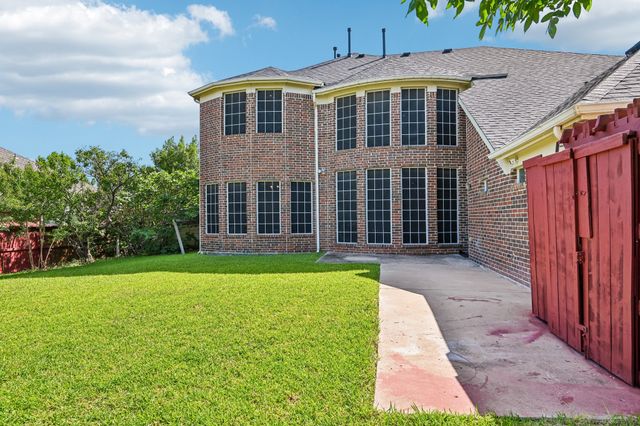 6006 Shadywood Lane, Garland, TX 75043