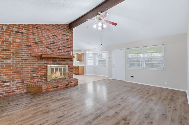 8832 Herman Street, White Settlement, TX 76108