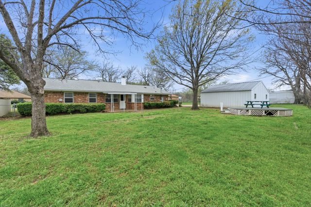 8832 Herman Street, White Settlement, TX 76108