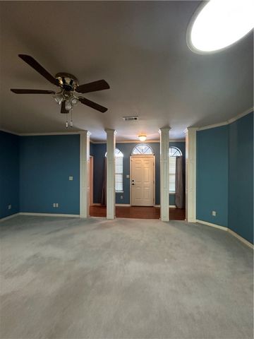 604 S Seattle Avenue, Russellville, AR 72801