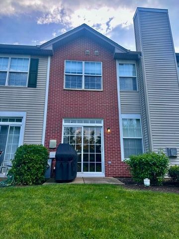 24130 Walnut Circle, Plainfield, IL 60585