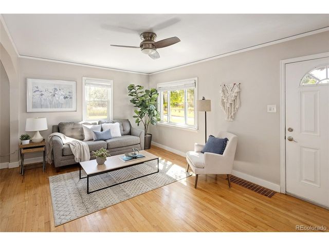 1712 S Gilpin St, Denver, CO 80210