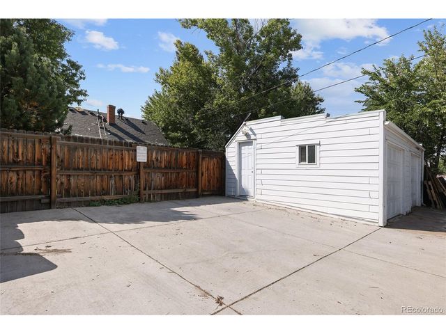 1712 S Gilpin St, Denver, CO 80210
