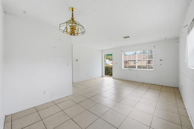4901 Spruce Avenue, West Palm Beach, FL 33407