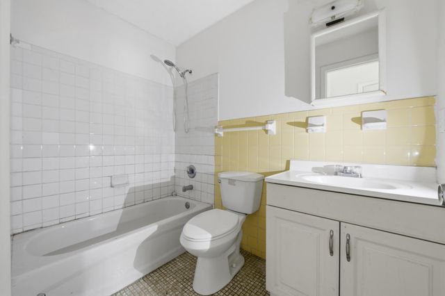 4901 Spruce Avenue, West Palm Beach, FL 33407