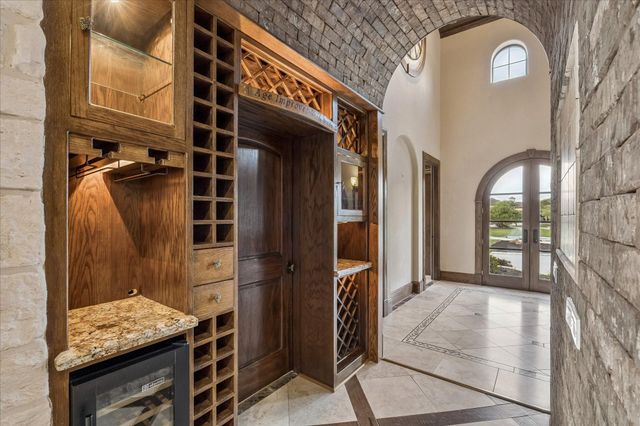 4 Steven Luke Lane, Friendswood, TX 77546