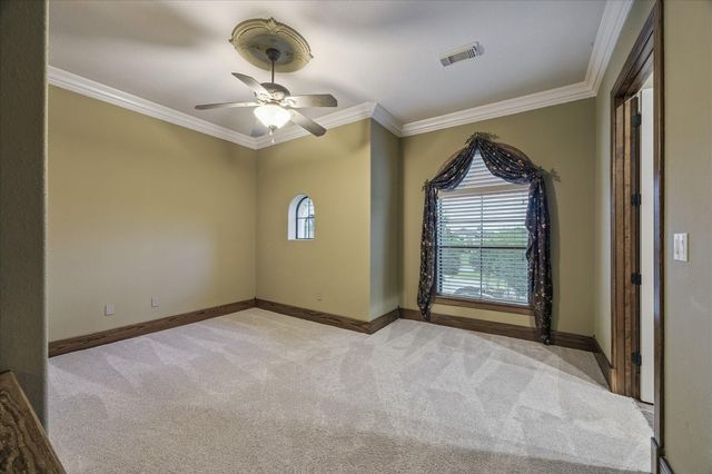 4 Steven Luke Lane, Friendswood, TX 77546