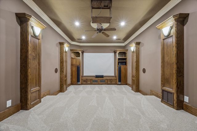 4 Steven Luke Lane, Friendswood, TX 77546