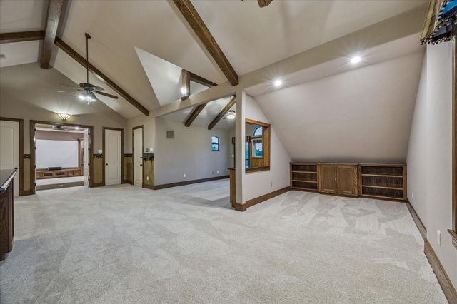 4 Steven Luke Lane, Friendswood, TX 77546