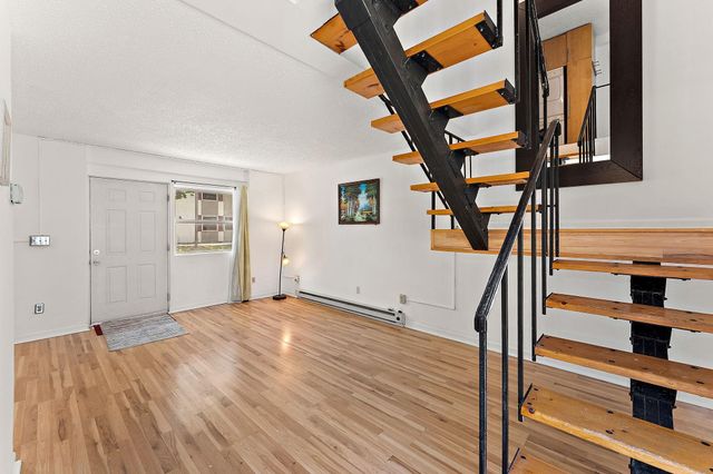 1501 American Boulevard E 204, Bloomington, MN 55425
