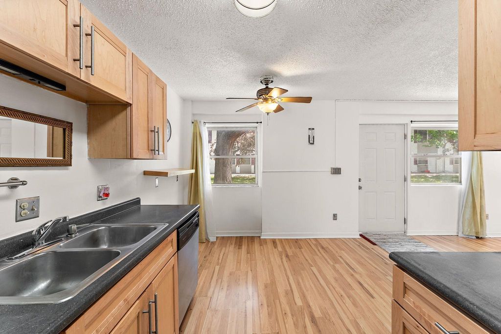 1501 American Boulevard E 204, Bloomington, MN 55425 — photo 5