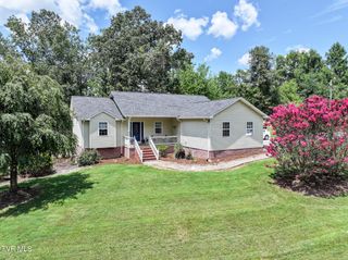 125 Redwood Drive, Elizabethton, TN 37643
