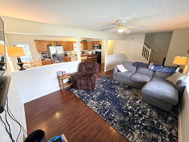 239 Lincoln Hills, Coatesville, IN 46121