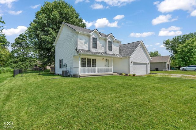 239 Lincoln Hills, Coatesville, IN 46121