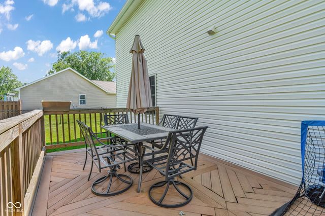 239 Lincoln Hills, Coatesville, IN 46121