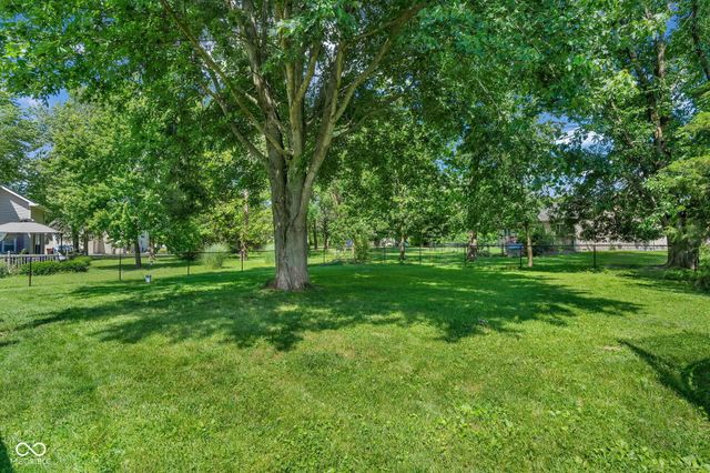 239 Lincoln Hills, Coatesville, IN 46121