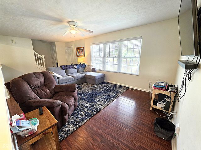 239 Lincoln Hills, Coatesville, IN 46121
