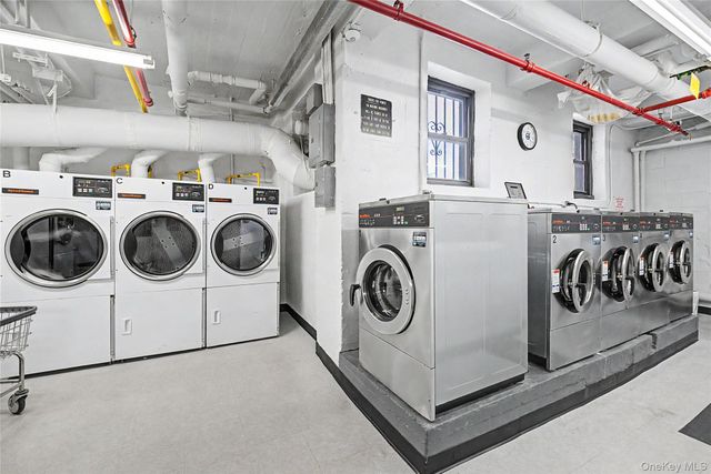 25-34 Union Street 6E, Flushing, NY 11354