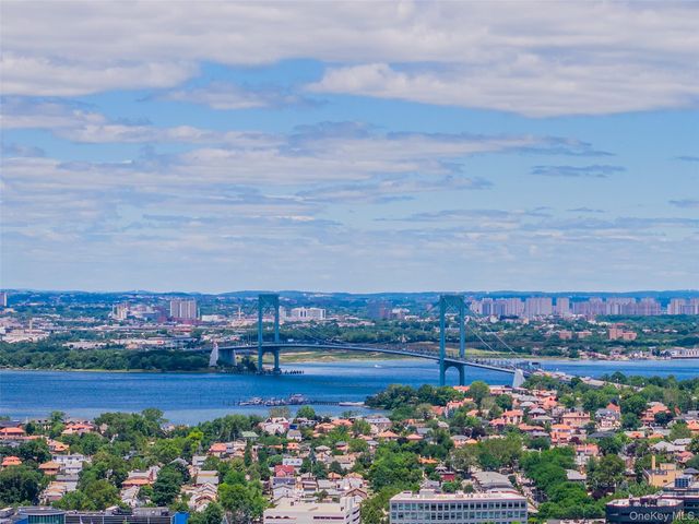 25-34 Union Street 6E, Flushing, NY 11354