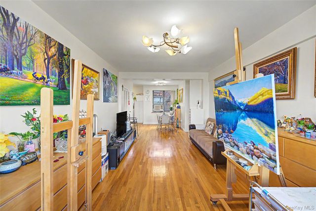 25-34 Union Street 6E, Flushing, NY 11354