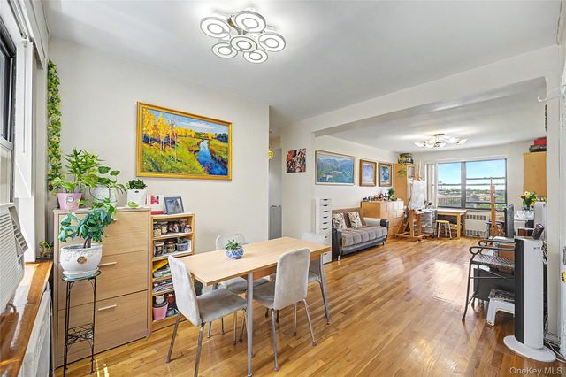 25-34 Union Street 6E, Flushing, NY 11354
