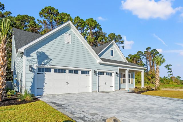 1100 Ridgewood Dr., North Myrtle Beach, SC 29582