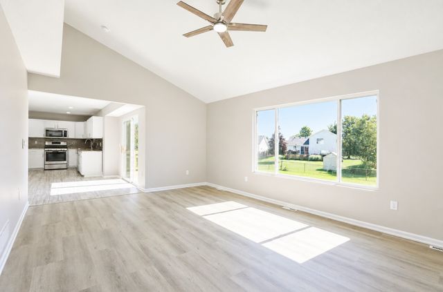 6109 NW 50th Street, Johnston, IA 50131